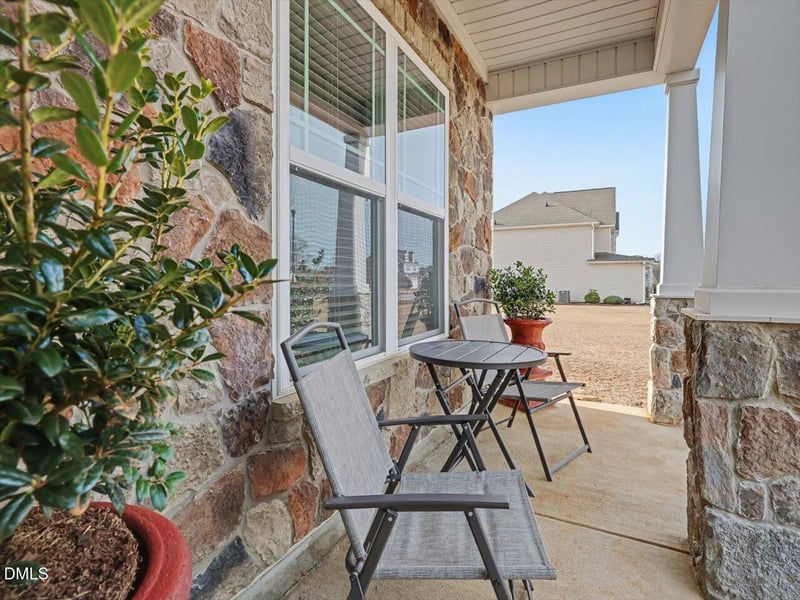 46 Rowland Dr, Fuquay Varina, NC 27526