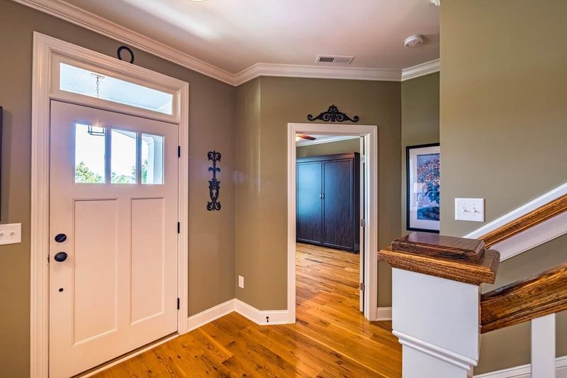 46 Treywood Ln, Chapel Hill, NC 27516
