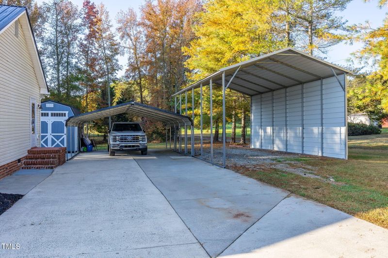 460 Boone Rd, Burlington, NC 27217