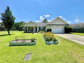 460 Derby Ln, Hope Mills, NC 28348