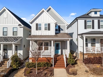 460 Douglas Falls Dr, Wendell, NC 27591