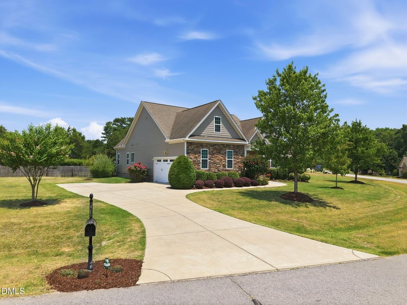 460 Kings Hollow Dr, Raleigh, NC 27603