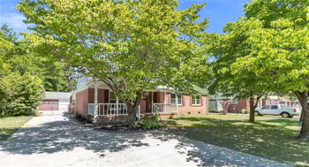 460 Morningside Dr, Fayetteville, NC 28311