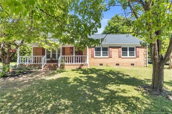 460 Morningside Dr, Fayetteville, NC 28311