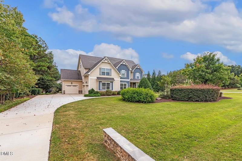 4600 Alhambra Pl, Holly Springs, NC 27540