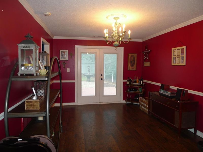 4600 Ashmont Ct, Raleigh, NC 27616
