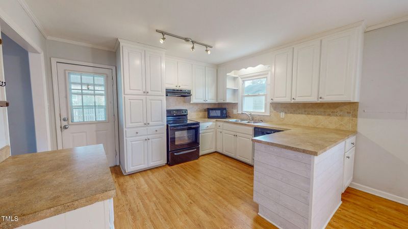 4600 Holloman Rd, Durham, NC 27703