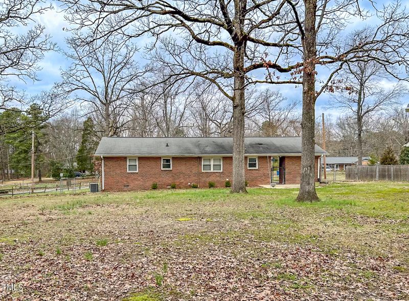 4600 Holloman Rd, Durham, NC 27703