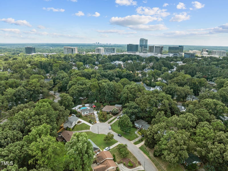 4600 Huntington Ct, Raleigh, NC 27609