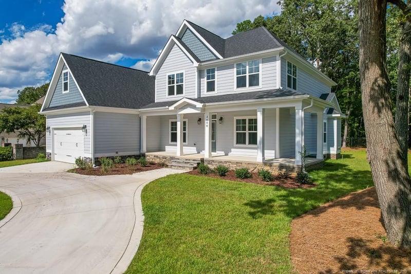 4600 Weaverhall Dr, Fayetteville, NC 28314