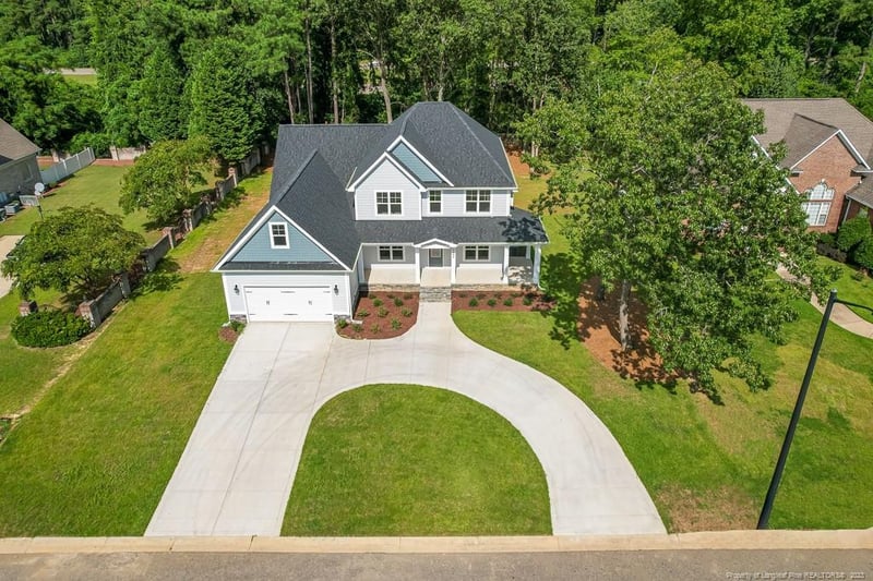 4600 Weaverhall Dr, Fayetteville, NC 28314