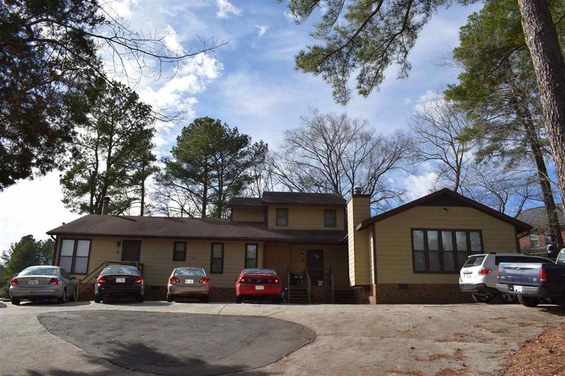 4601 Dansey Dr, Raleigh, NC 27616