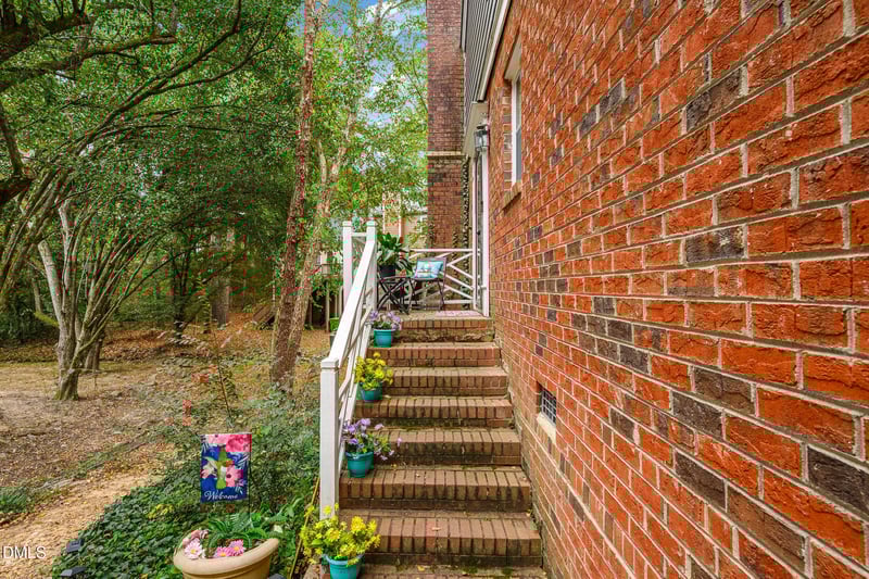 4601 Hershey Ct, Raleigh, NC 27587