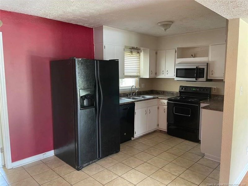 4601 Rita Ct, Hope Mills, NC 28348
