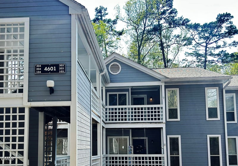 4601 Timbermill Ct #303, Raleigh, NC 27612