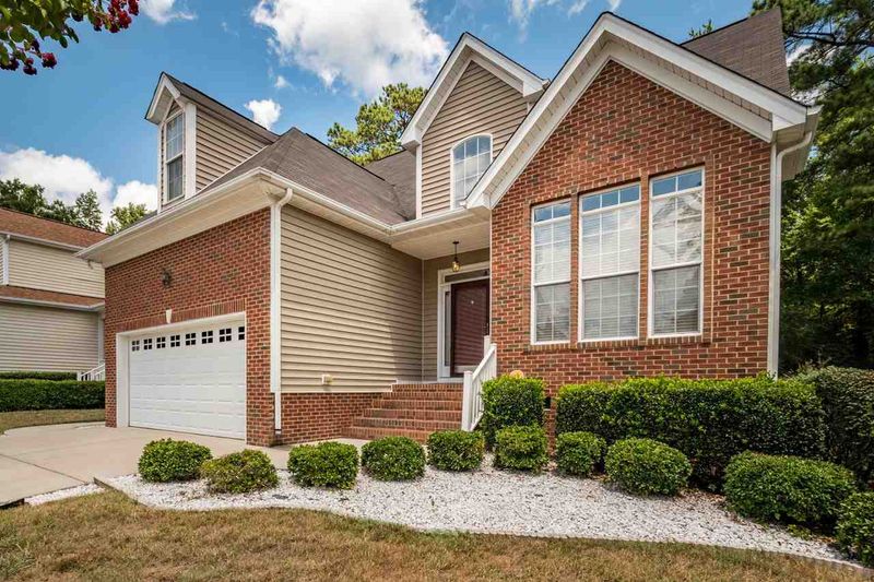 4601 Tollington Dr, Raleigh, NC 27604