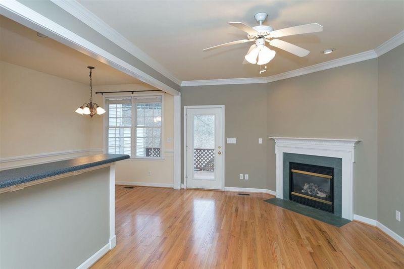 4602 Asterwood Dr, Raleigh, NC 27606
