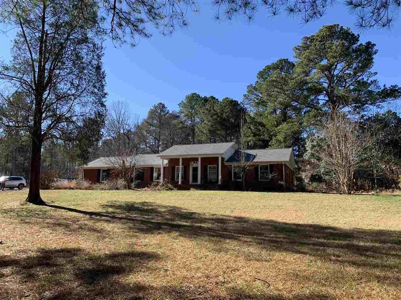 4602 Kemp Rd, Durham, NC 27703