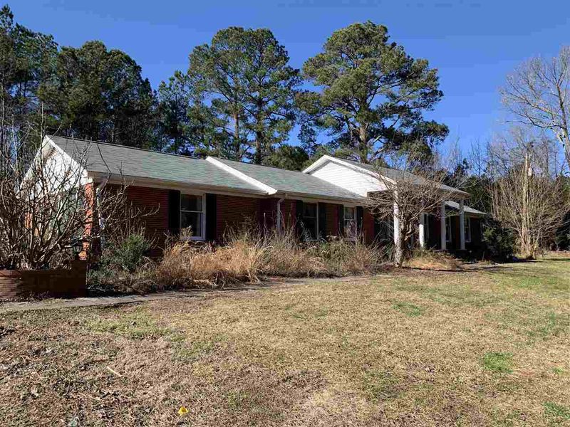 4602 Kemp Rd, Durham, NC 27703