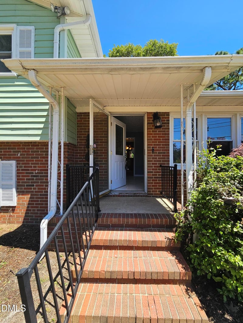 4603 Rosehill Rd, Fayetteville, NC 28311
