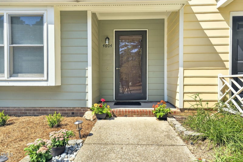 4604 Jacqueline Ln, Raleigh, NC 27616