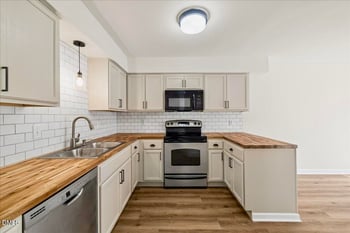 4604 Millstone Dr #D, Raleigh, NC 27604