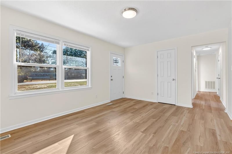 4604 Sterling St, Fayetteville, NC 28306