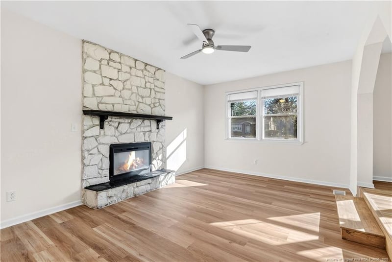 4604 Sterling St, Fayetteville, NC 28306