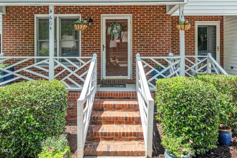 4604 Townesbury Ln, Raleigh, NC 27612