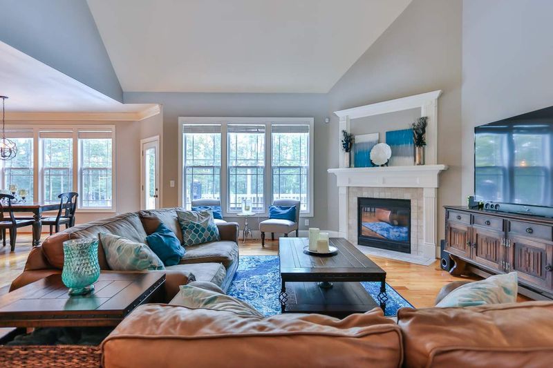 4605 Basilica Dr, Holly Springs, NC 27540