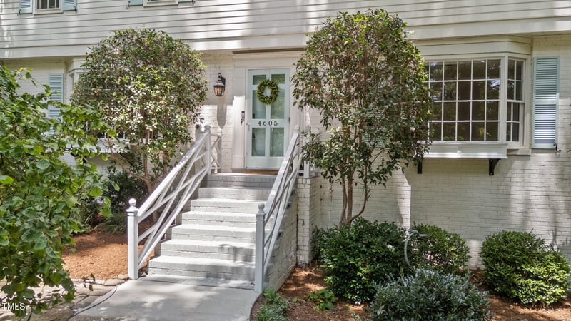 4605 Fernham Pl, Raleigh, NC 27612