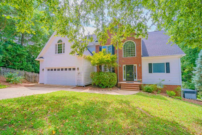 4605 Groundnut Ct, Raleigh, NC 27613
