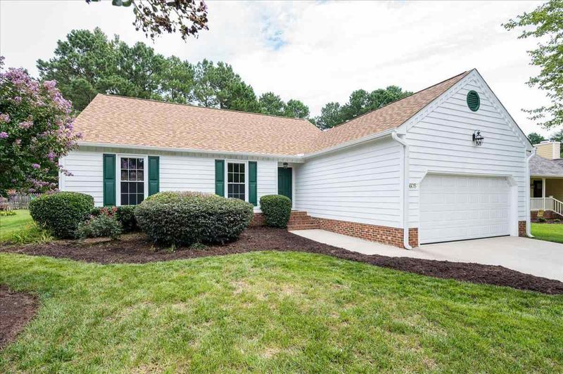 4605 Knightsbridge Way, Raleigh, NC 27604