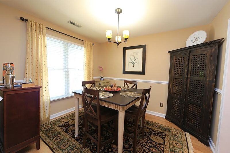 4605 Townesbury Ln, Raleigh, NC 27612