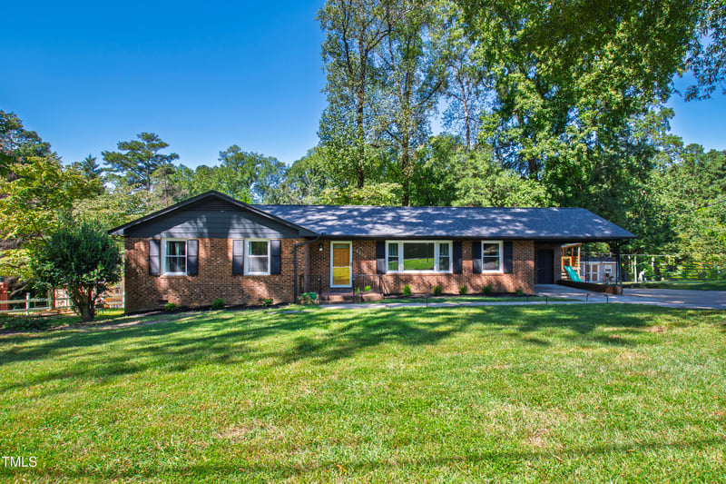 4606 Greenbrier Rd, Raleigh, NC 27603