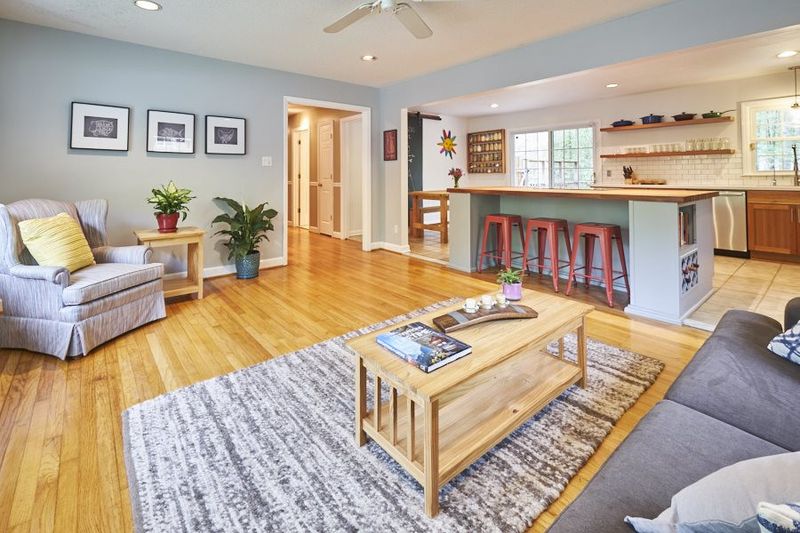 4606 Myers Park Dr, Durham, NC 27705
