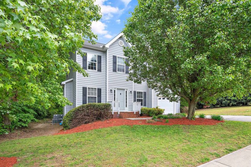 4608 Mill Bend Dr, Raleigh, NC 27616