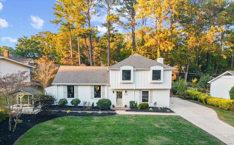 4608 Pemberton Dr, Raleigh, NC 27609