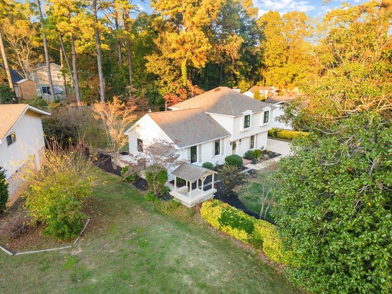 4608 Pemberton Dr, Raleigh, NC 27609