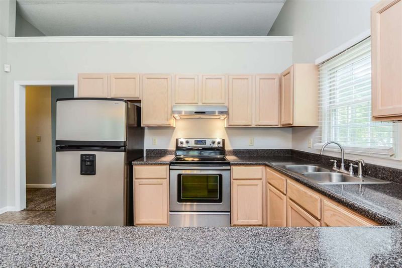 4608 River Edge Dr, Raleigh, NC 27604