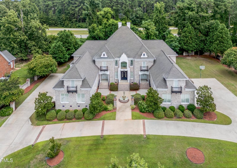 4608 Weaverhall Dr, Fayetteville, NC 28314