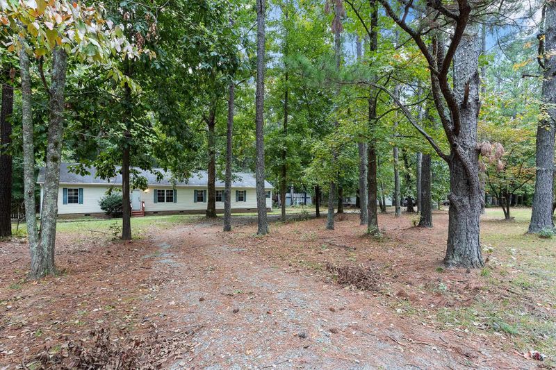 4609 Arrowhead Dr, Apex, NC 27539