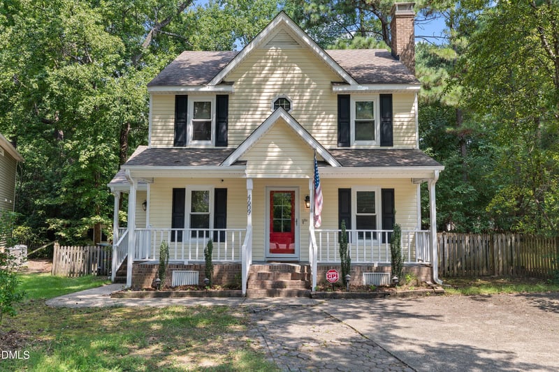 4609 Batavia Ct, Raleigh, NC 27604