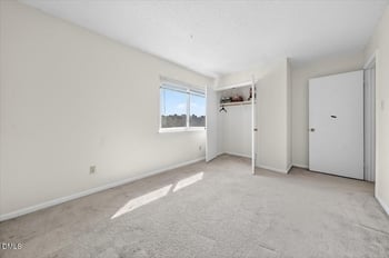 4609 Grinding Stone Dr, Raleigh, NC 27604