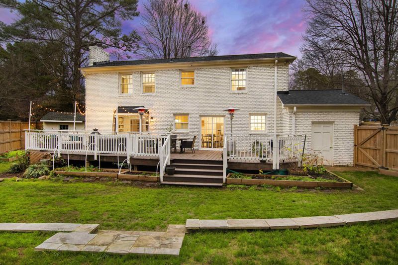 4609 Pamlico Dr, Raleigh, NC 27609