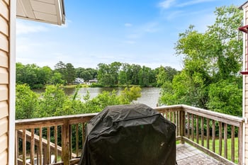 461 Lands End Rd, Fayetteville, NC 28314