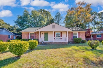 461 Morningside Dr, Fayetteville, NC 28311