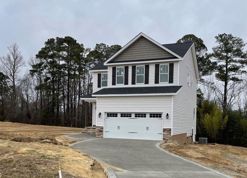 461 Railroad Rd, Benson, NC 27504