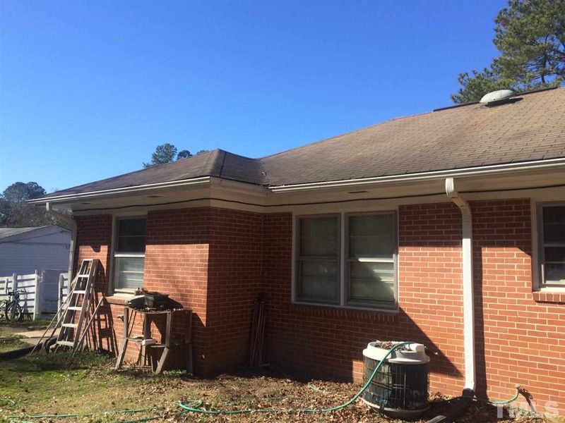 461 Rose Ln, Raleigh, NC 27610