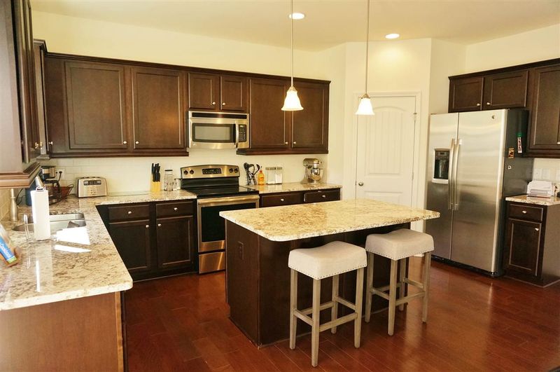 4611 Coral Dr, Durham, NC 27713